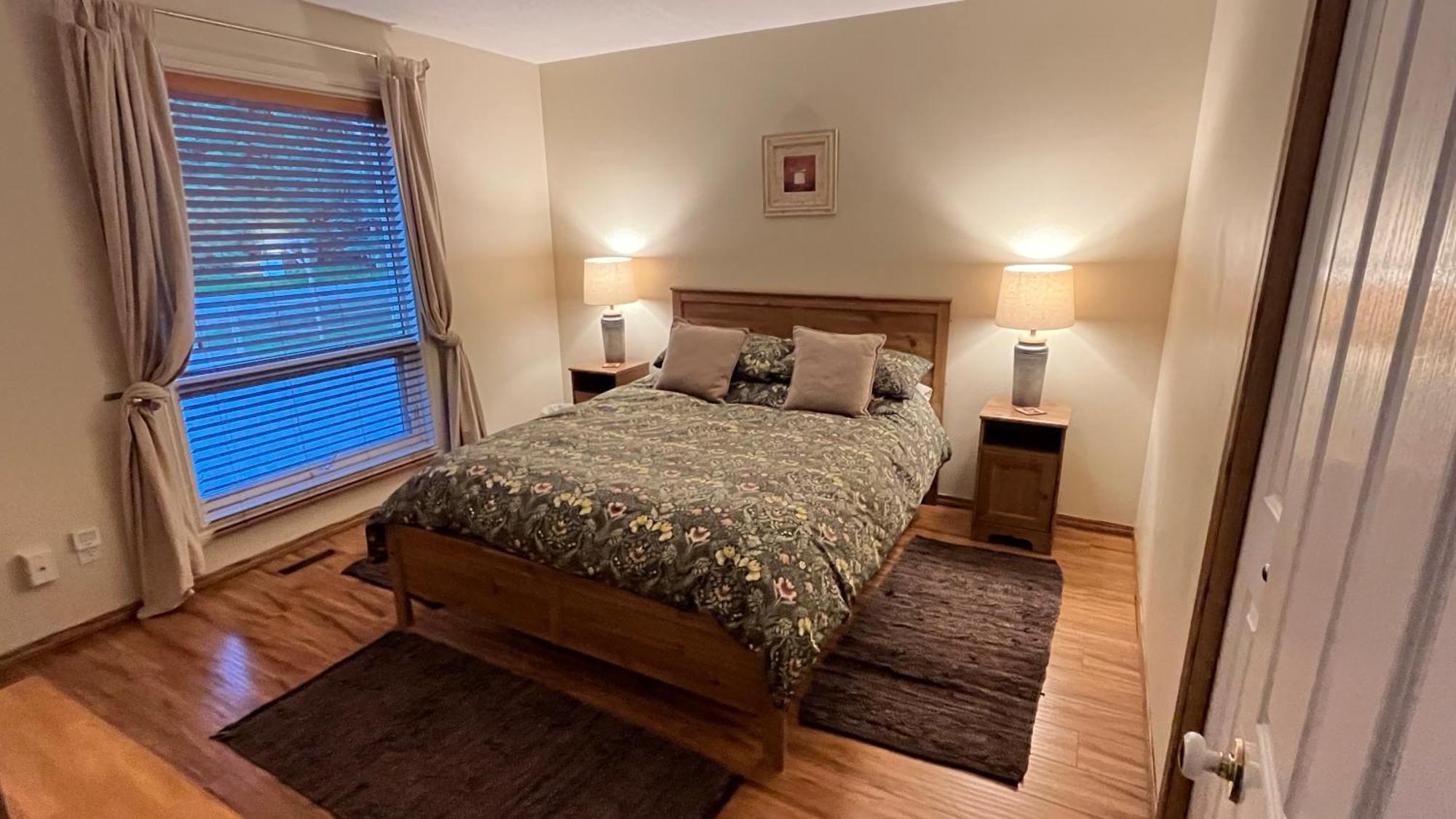 Bear Paw Lodge Golden Bagian luar foto