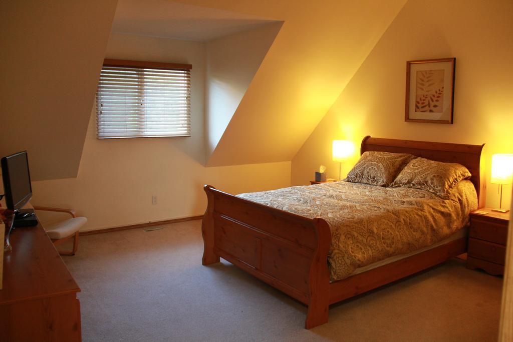 Bear Paw Lodge Golden Bagian luar foto